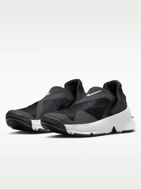 Nike Go FlyEase Women's Size 9 Black White Running Shoes Sneakers DR5540-002